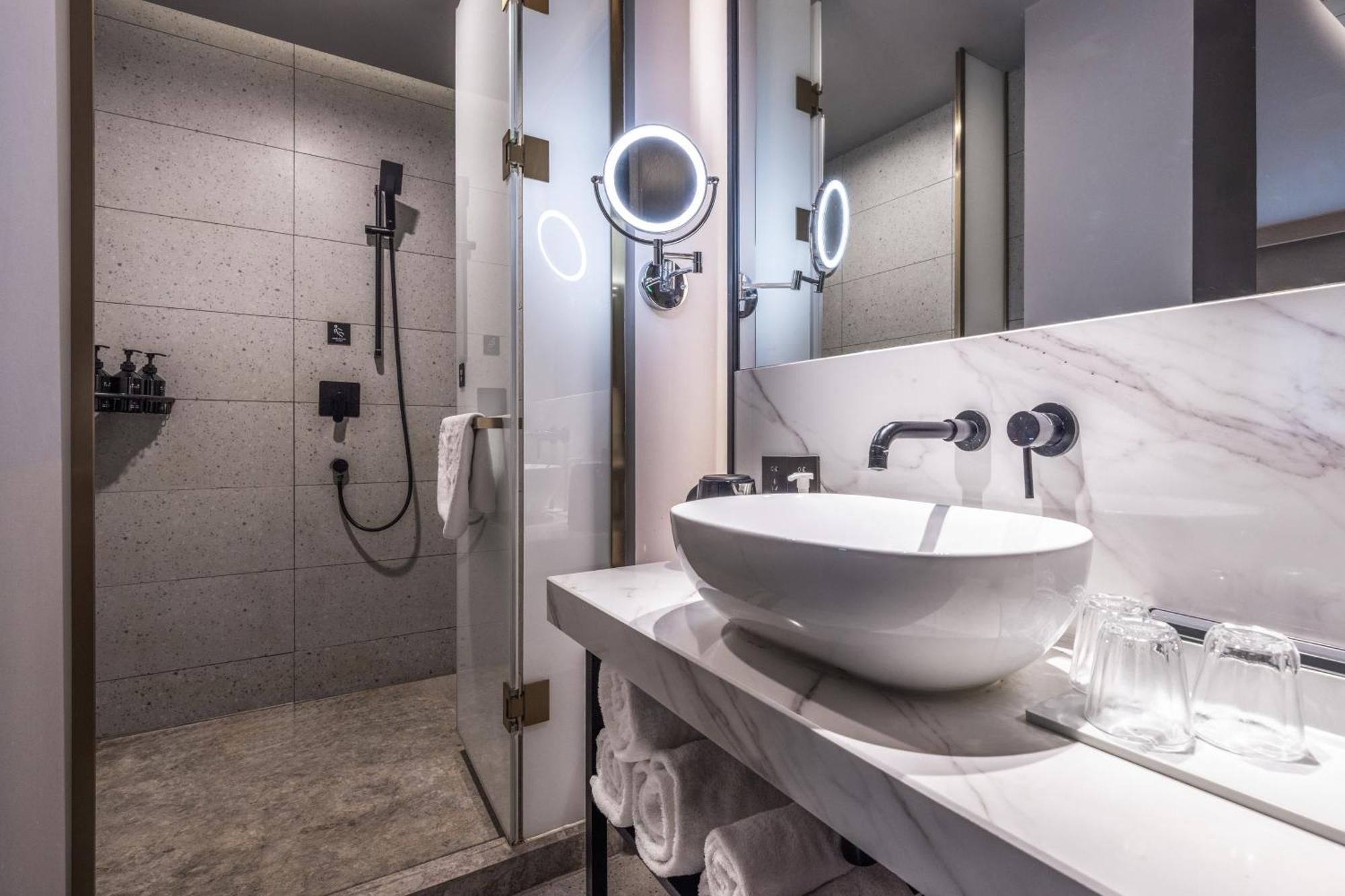 Atour X Hotel The Bund East Nanjing Road Sanghaj Kültér fotó