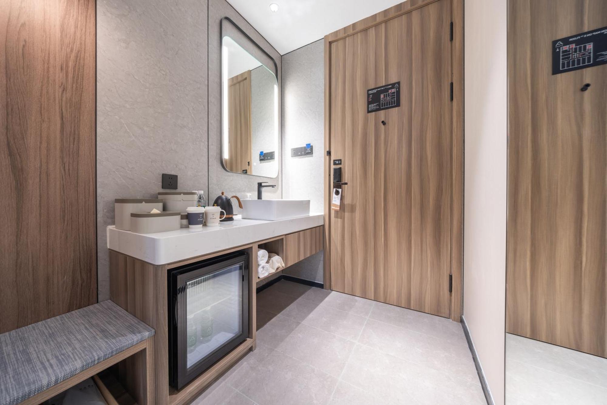 Atour X Hotel The Bund East Nanjing Road Sanghaj Kültér fotó